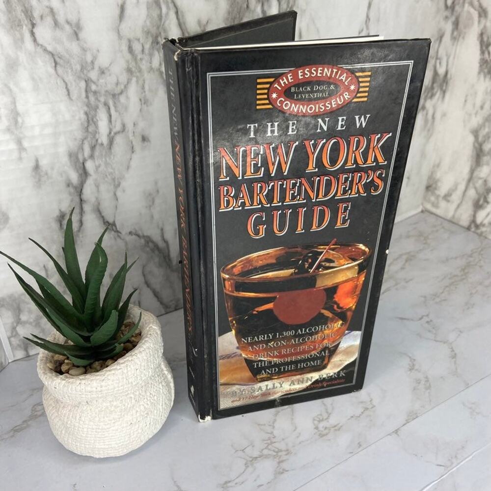 The New York Bartenders Guide Drink Recipe Book